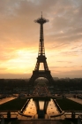 Une extension de la Tour Eiffel ??!
