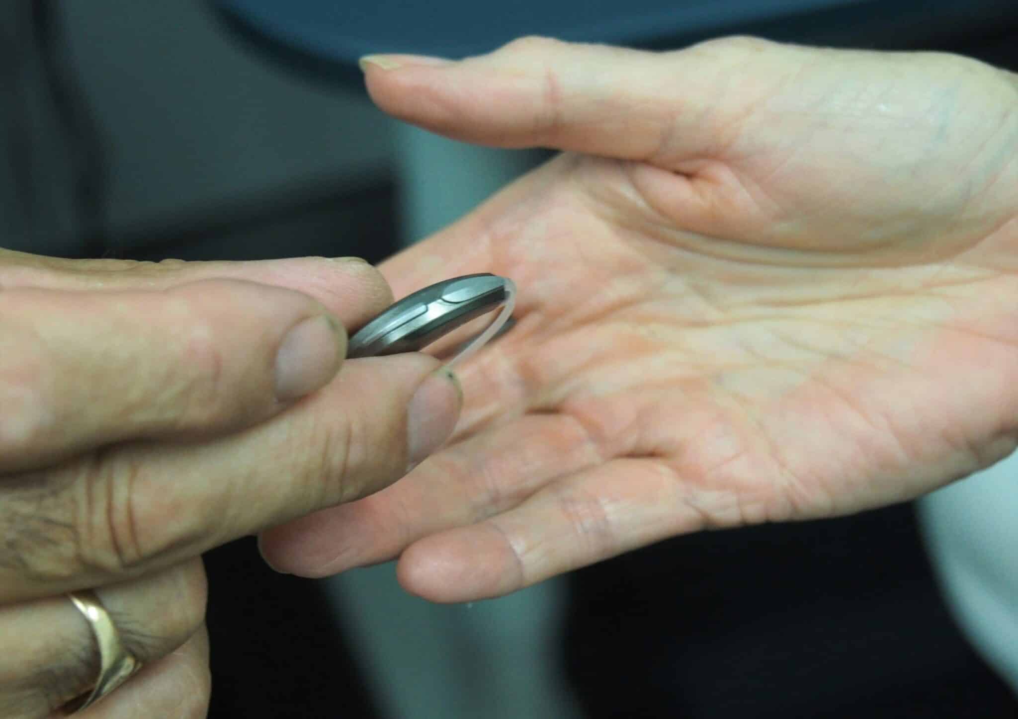 implants technologiques